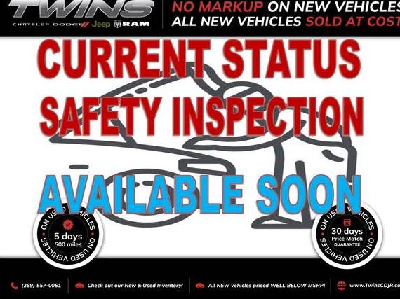 JEEP GRAND CHEROKEE 2023 1C4RJHAG6PC573329 image